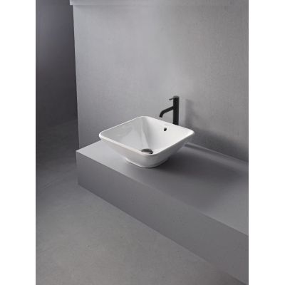 Duravit C.1 bateria umywalkowa stojąca czarny mat C11040002046