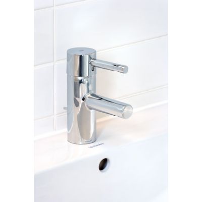 01 Bateria umywalkowa jednouchwytowa DN15 Grohe Essence 33562 000