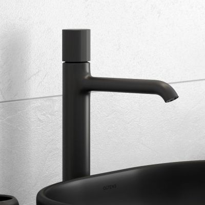 Oltens Hamnes bateria umywalkowa stojąca czarny mat 32402300