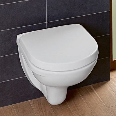 Zestaw Villeroy & Boch O.Novo miska WC wisząca z deską wolnoopadającą i stelaż podtynkowy Oltens Triberg Torne 5w1 z przyciskiem spłukującym chrom błyszczący (5688HR01, 58300100)