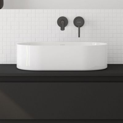 Oltens Vernal szafka 80 cm podumywalkowa wisząca z blatem biały połysk/czarny mat 68119000