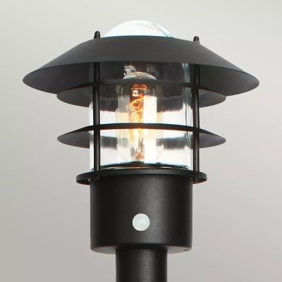 Elstead Lighting Helsingor lampa stojąca zewnętrzna 1x60 W z czujnikiem ruchu czarna HELSINGOR-PIR-BOL-BK