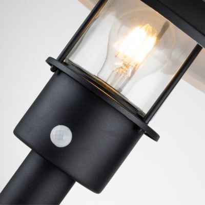 Elstead Lighting Klampenborg lampa stojąca zewnętrzna z czujnikiem ruchu 1x60 W czarna KLAMPENBORG-PED-PIR-BK