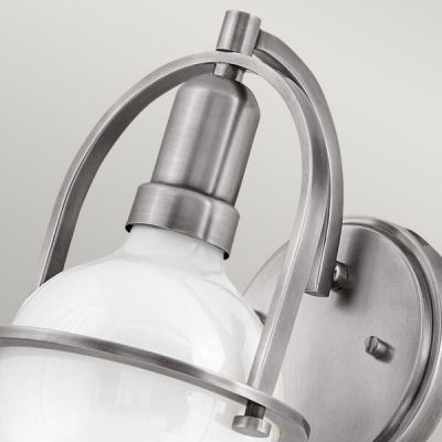 Quintiesse Somerset kinkiet 1x60 W szczotkowany nikiel/mleczny QN-SOMERSET1-BN