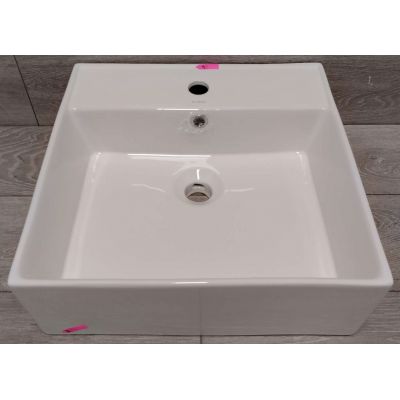 Outlet - Oltens Hyls umywalka 47 cm nablatowa kwadratowa z powłoką SmartClean biała 41809000
