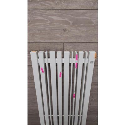 Outlet - Terma Sherwood V grzejnik łazienkowy 130x44 cm biały WGSTV130044K916ZX