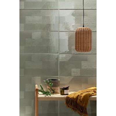 Tubądzin szklany Brass olive dekor ścienny 29,8x74,8 cm 