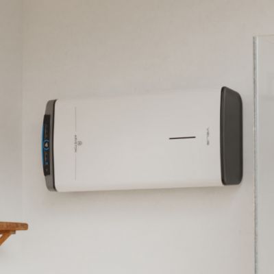 Ariston Velis Dune WiFi pojemnościowy podgrzewacz wody 65 l 1,5 kW elektryczny 4018001