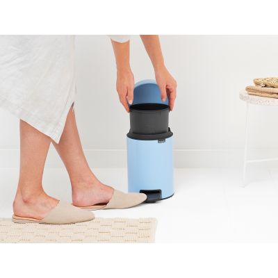 Brabantia NewIcon kosz na śmieci 3 l niebieski 202582