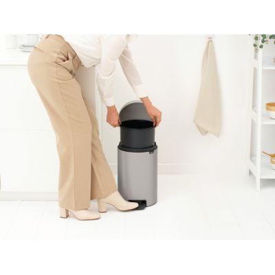 Brabantia NewIcon kosz na śmieci 12 l Soft Grey 252303
