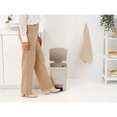 Brabantia StepUp sortownik na odpady 25 l beżowy 251863