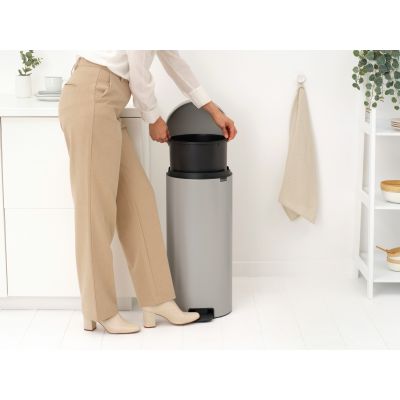 Brabantia NewIcon pojemnik na odpady 30 l Soft Grey 254949