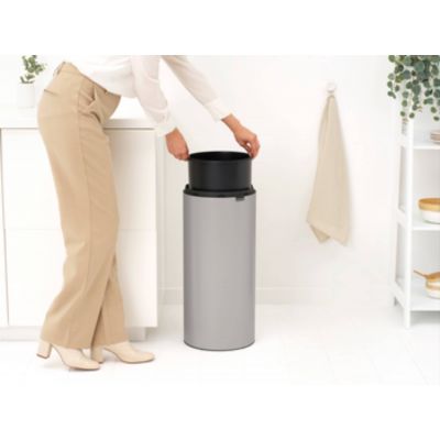 Brabantia Bo Touch Bin kosz na śmieci 30 l Soft Grey 254963