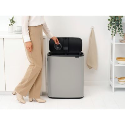 Brabantia Bo Touch Bin pojemnik na odpady 60 l szary 255106