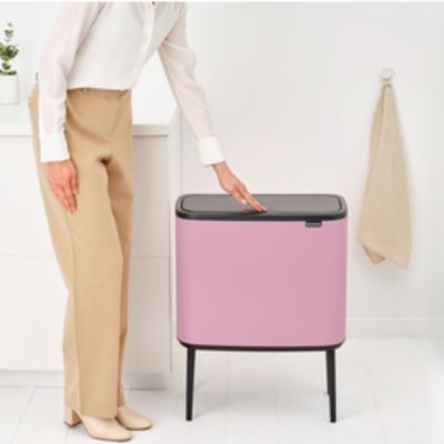 Brabantia Bo Touch Bin pojemnik na odpady 33 l Lilac Pink 255328
