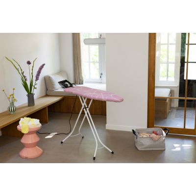 Brabantia deska do prasowania z solidną podstawą na żelazko parowe Lilac Waves 246067