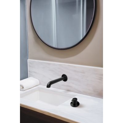 Deante Silia wylewka do baterii wannowej czarna NQS_N80K