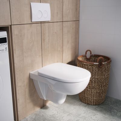 Geberit Selnova zestaw miska WC wisząca Rimfree z deską sedesową wolnoopadającą biały 501.751.00.1