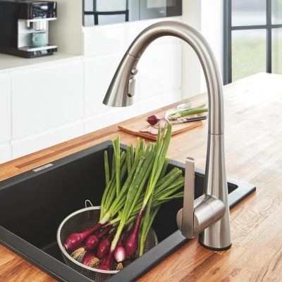 Zestaw Grohe K700U zlewozmywak granitowy 53,3x45,7 cm z baterią Grohe Zedra i dozownikiem Grohe Cosmopolitan czarny/stal nierdzewna (31654AP0, 32294DC2, 40535DC0)