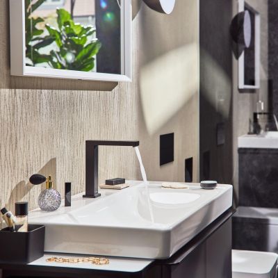 Hansgrohe Xelu Q umywalka 80x48 cm ścienna prostokątna prawa SmartClean biały 61025450