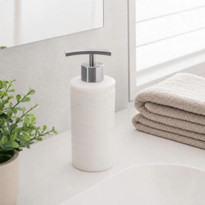 Kleine Wolke Sahara dozownik do mydła 300 ml biały 5046100854