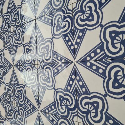 Savoia Vietri Decoro Rosebery Lucido dekor ścienno-podłogowy 22x22 cm biało-niebieski