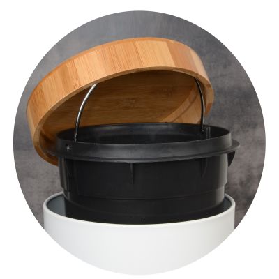 YokaHome Bin kosz na śmieci 5 l biały-brązowy CH.BIN-WHT