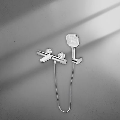 Ksuro 02 zestaw bateria wannowo-prysznicowa ścienna ze słuchawką 3-funkcyjną chrom 17008010