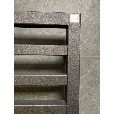 Zehnder Quaro grzejnik łazienkowy drabinkowy 140,3x45 cm black quartz QA-140-0450550