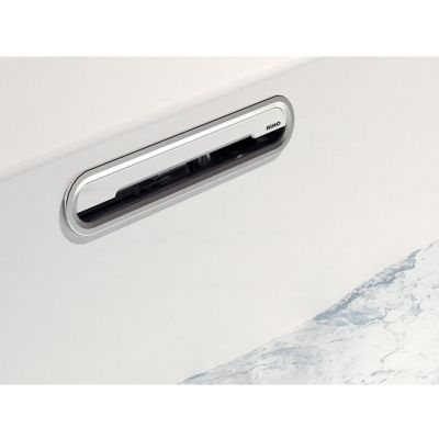 Riho Fall nakłada na przelew 208598