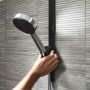 Hansgrohe WallStoris uchwyt prysznicowy czarny mat 27917670 zdj.4