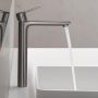 Grohe Lineare bateria umywalkowa stojąca Brushed Hard Graphite 23405AL1 zdj.9