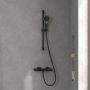 Zestaw Villeroy & Boch Universal Taps & Fittings zestaw prysznicowy ścienny termostatyczny czarny (TVS000018000K5, TVS109007000K5) zdj.1