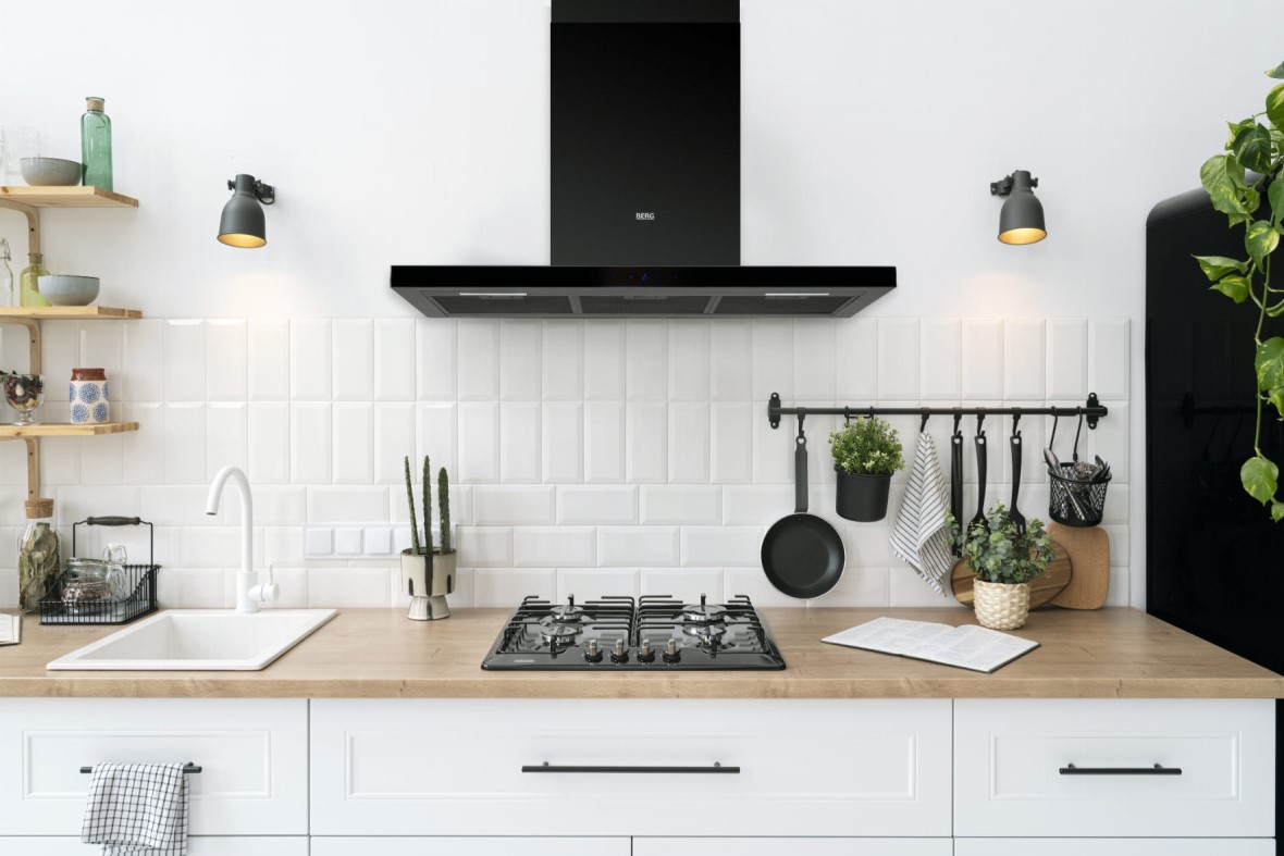 Berg T-Line Black okap kuchenny 90 cm ścienny czarny BLACK90